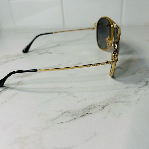 AUTHENTIC Gold Versace Unisex Adult Sunglasses VE 2171B 59mm Rare with Crystals - Picture 7 of 9